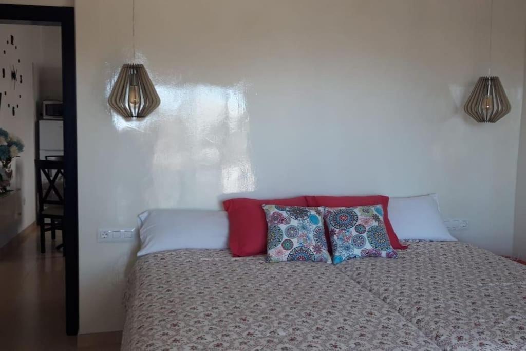 Apartamento Con Terraza Y Jardin Las Breñas Exteriör bild
