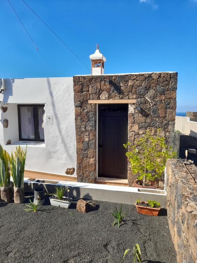 Apartamento Con Terraza Y Jardin Las Breñas Exteriör bild